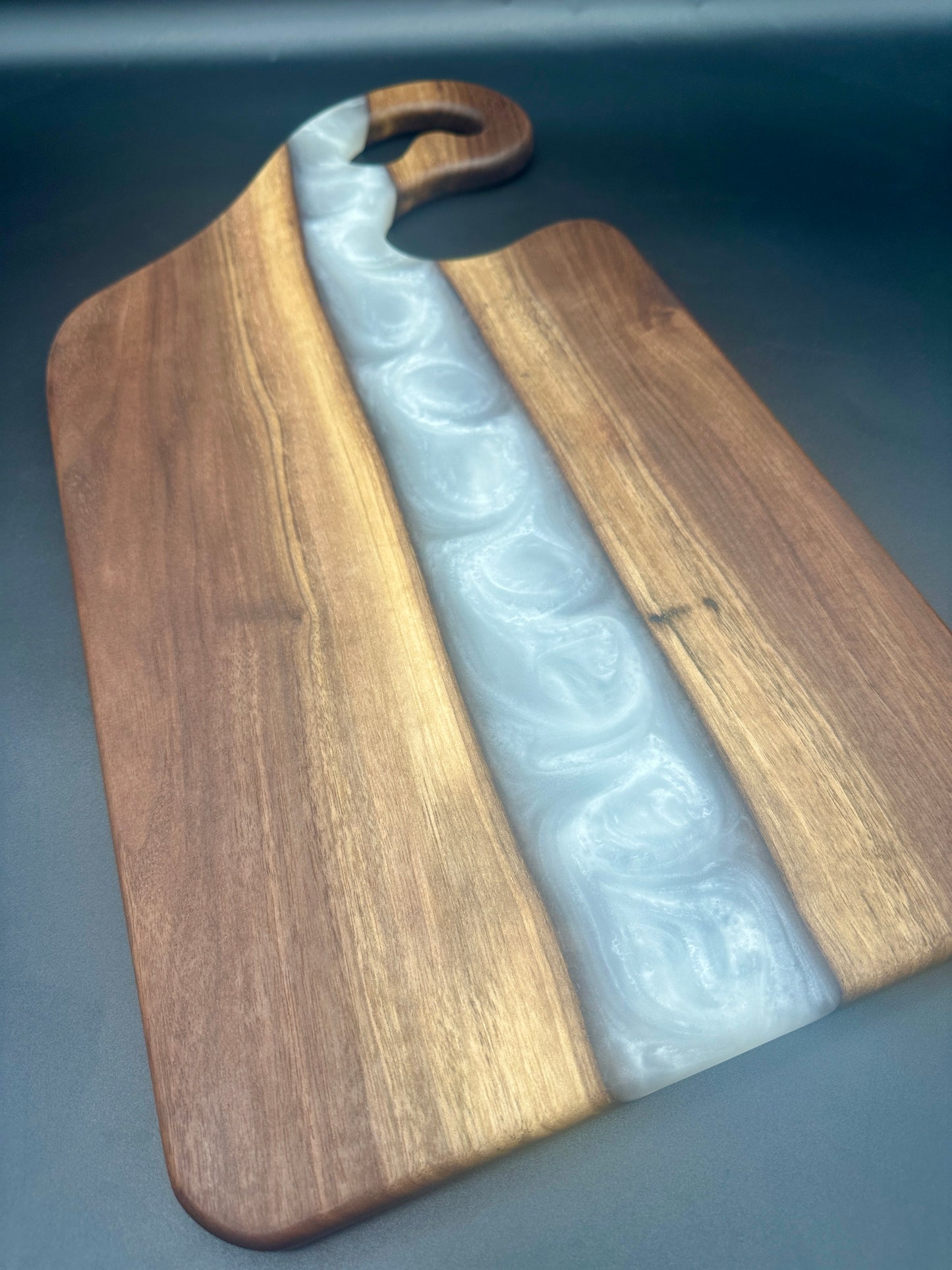 Walnut board with Pearl White resin