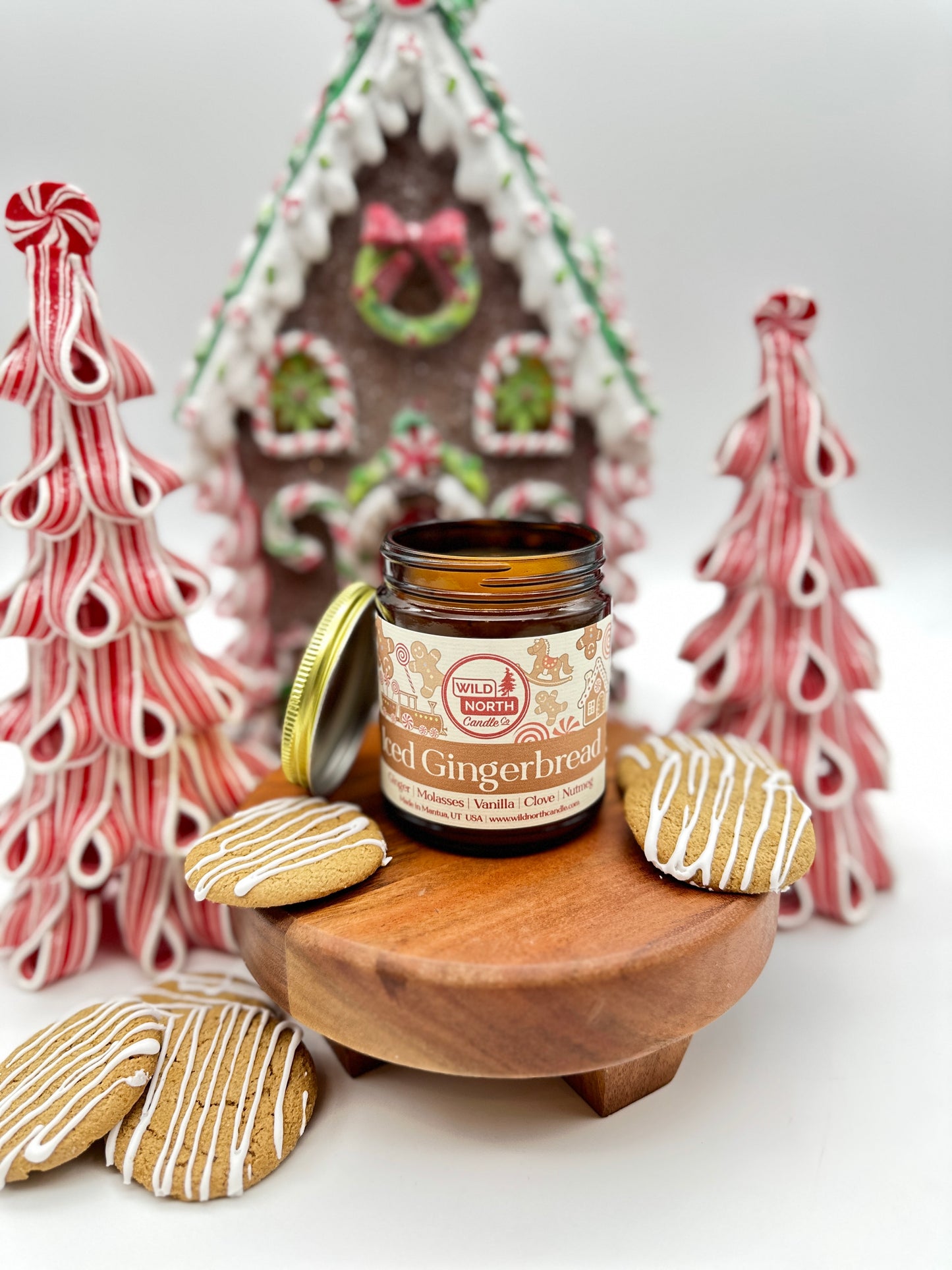 Iced Gingerbread Soy Blend Wax Candle