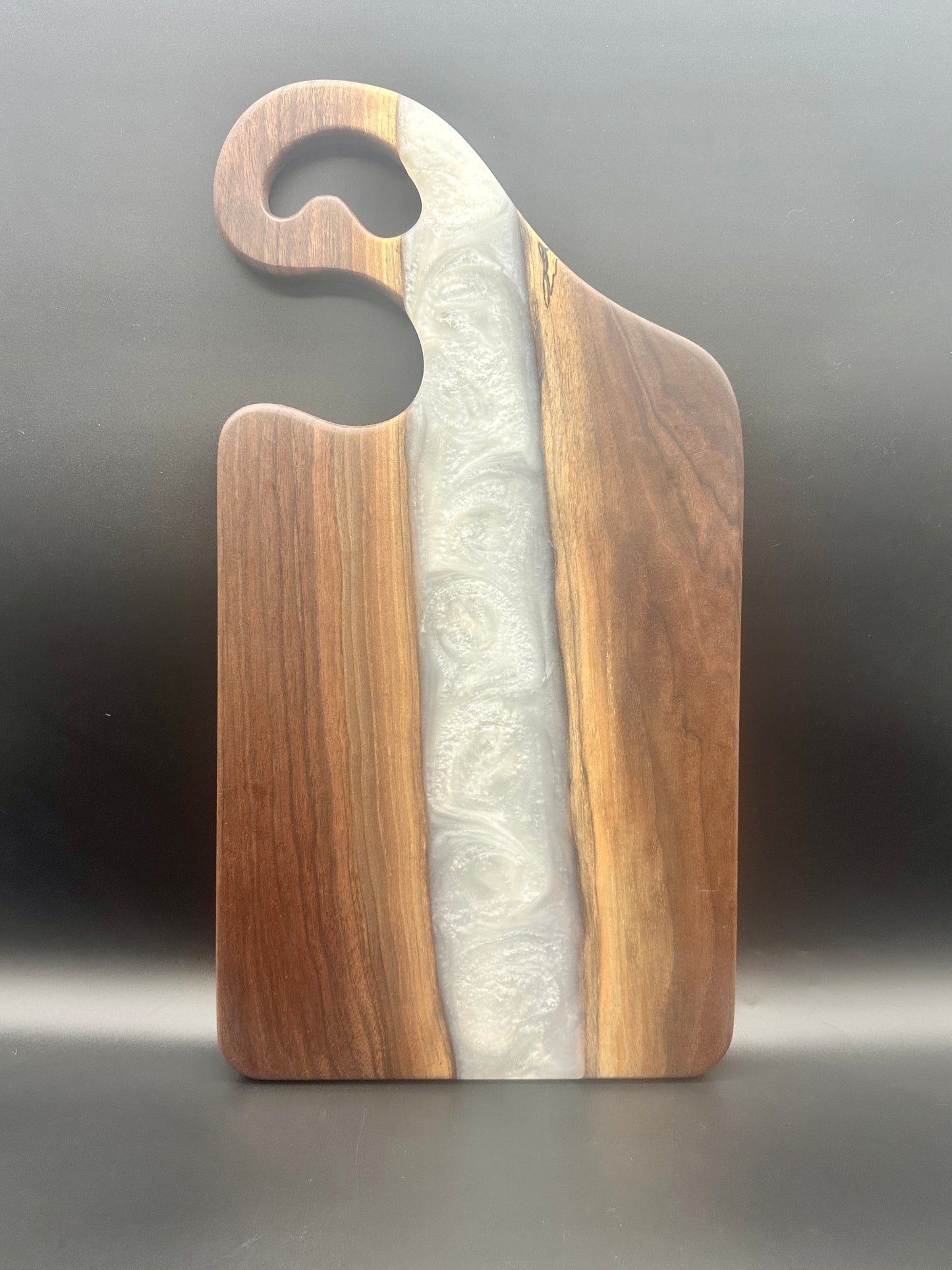 Walnut board with Pearl White resin