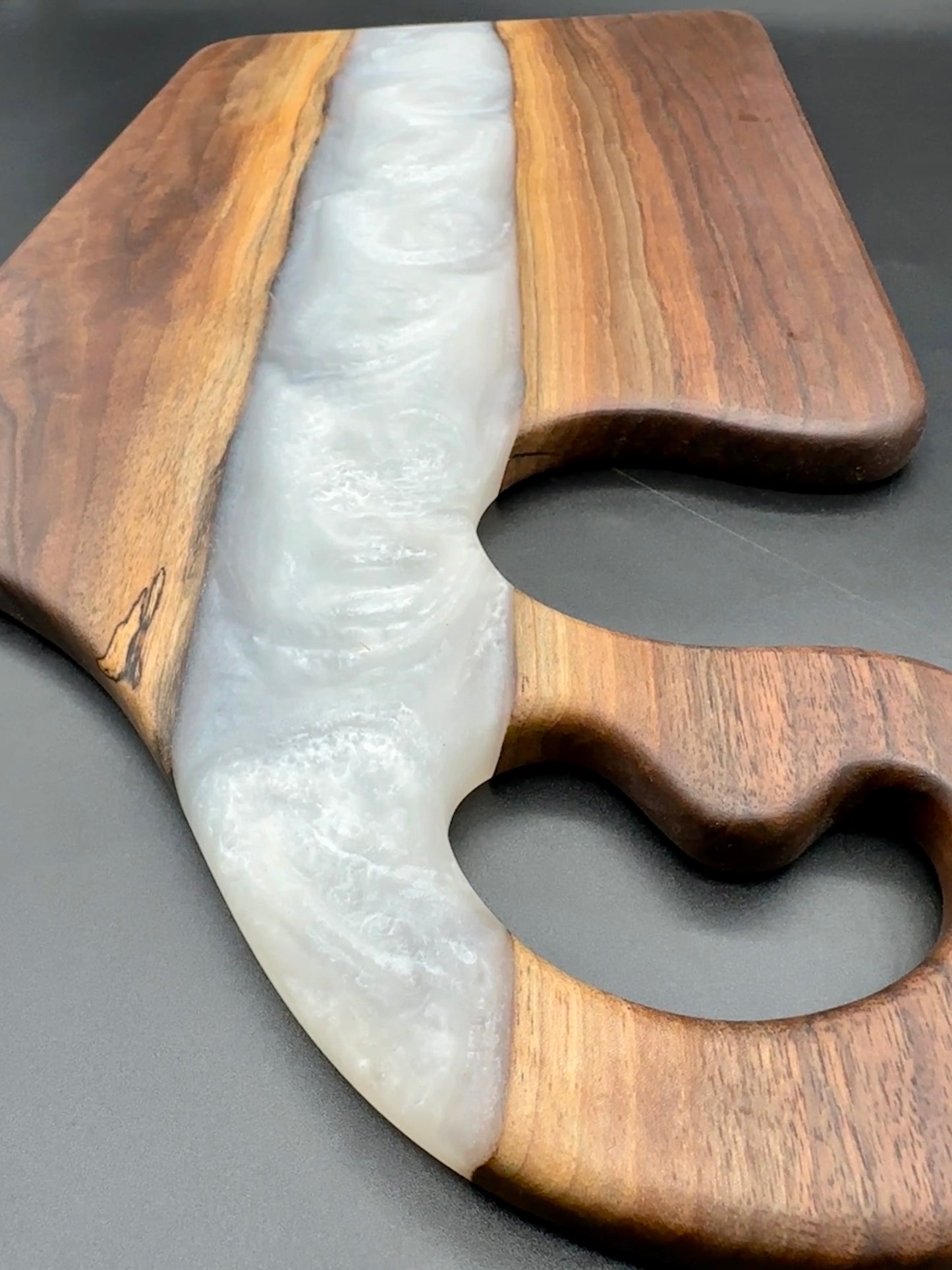 Walnut board with Pearl White resin