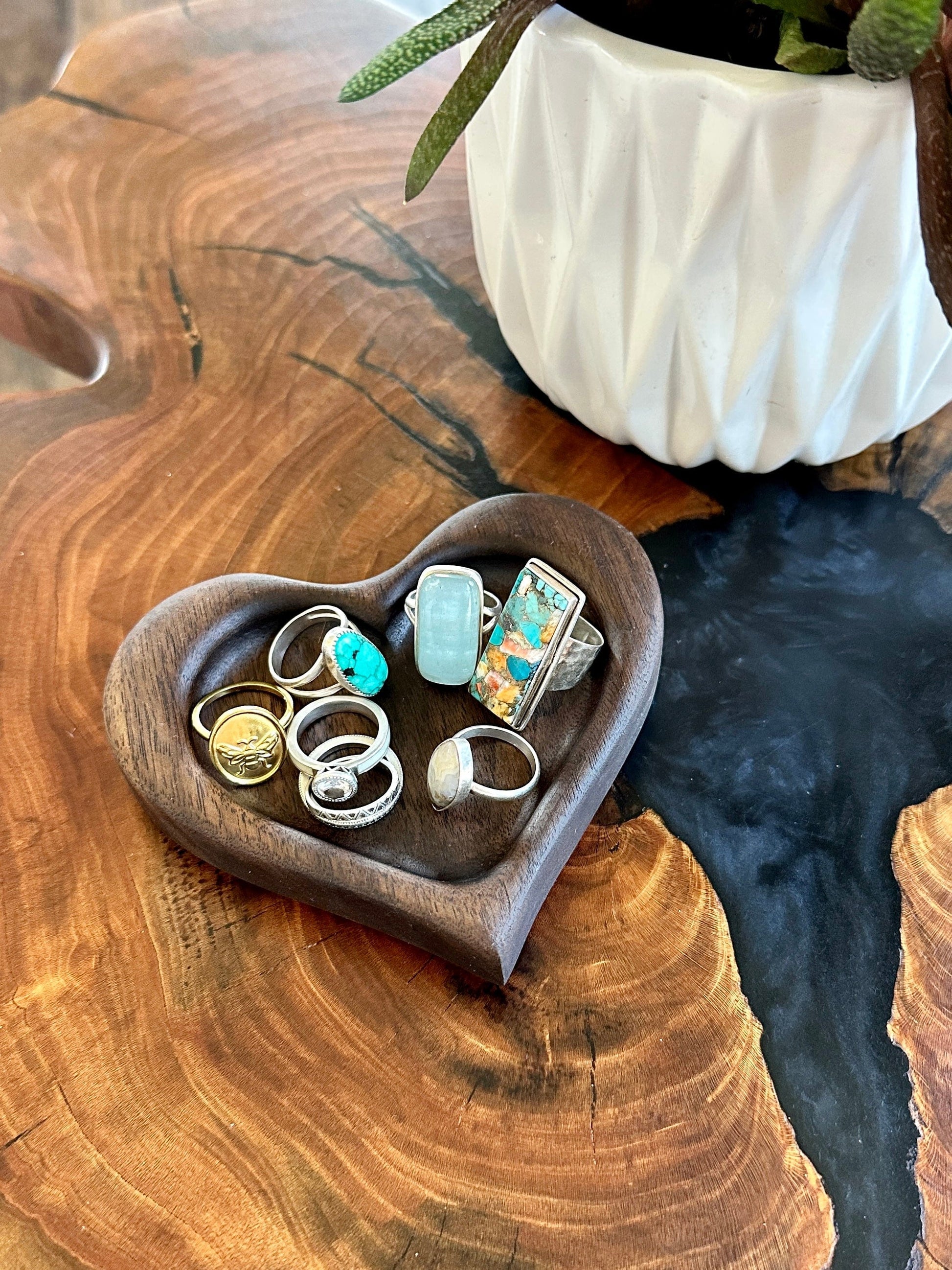 Catch All Heart Tray With Rings