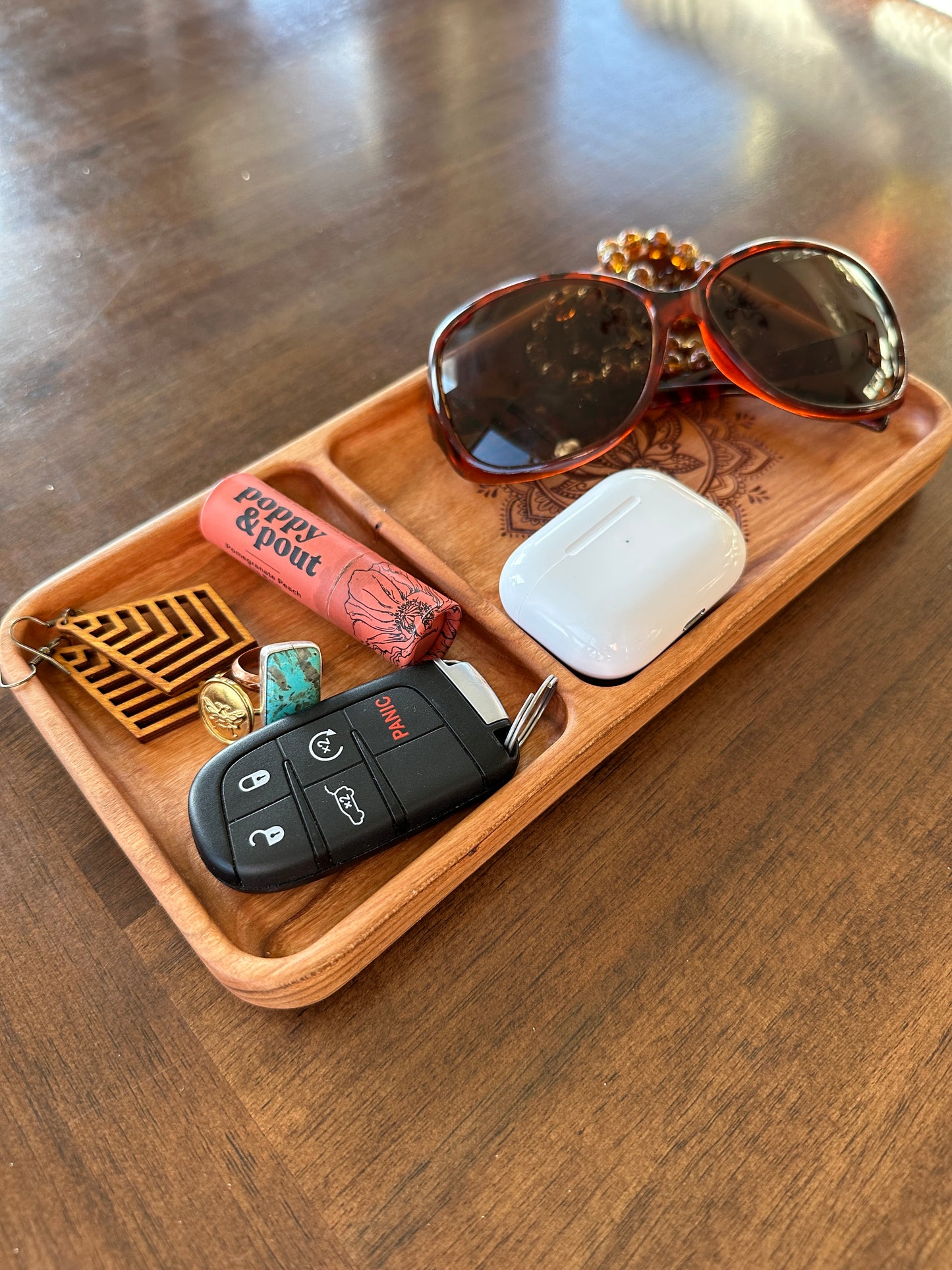Valet Tray (Large) | Walnut/Cherry Wood | Handcrafted, Laser Etched Design | 5x10