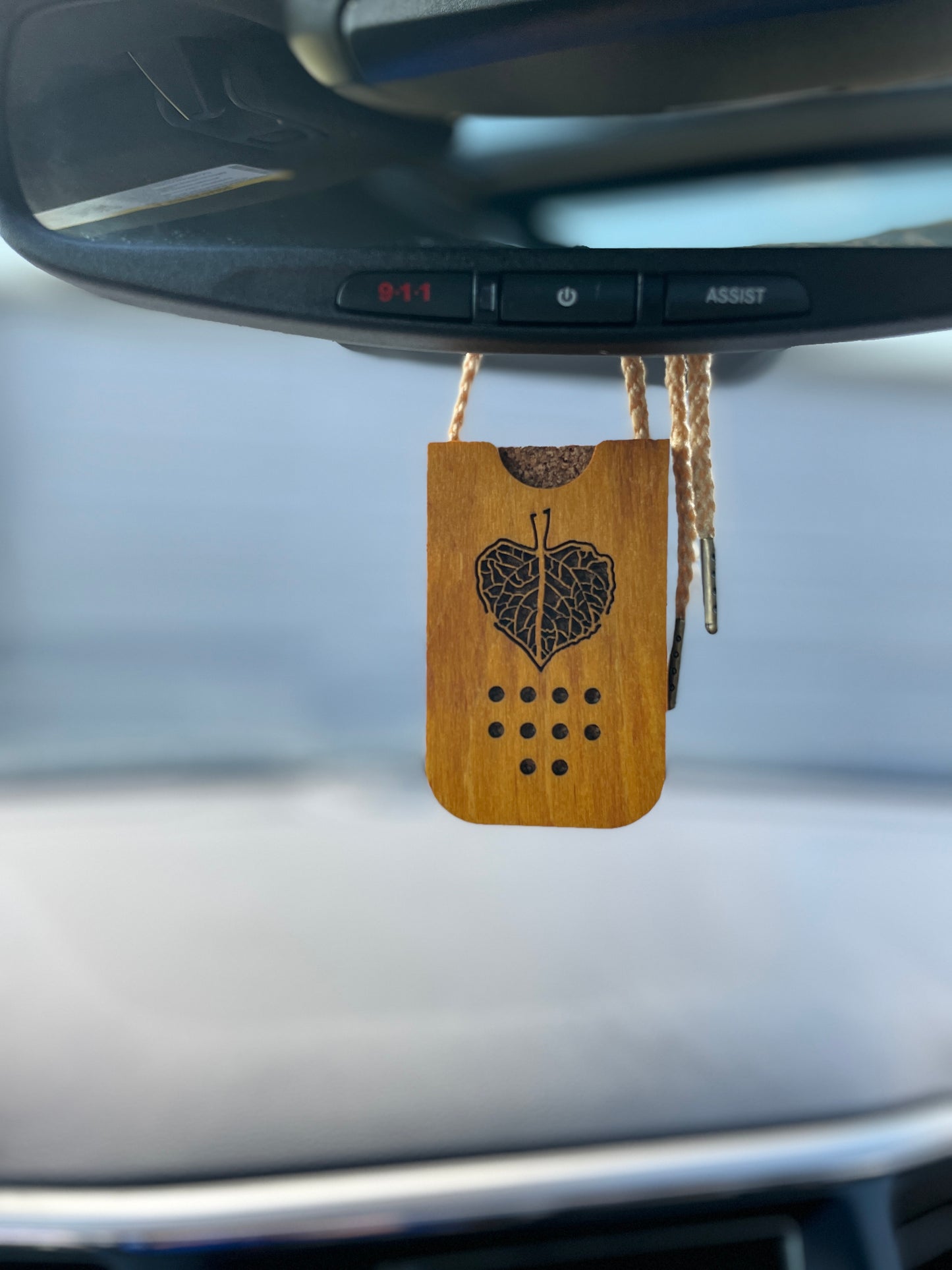 Air Freshener (Aspen Leaf)