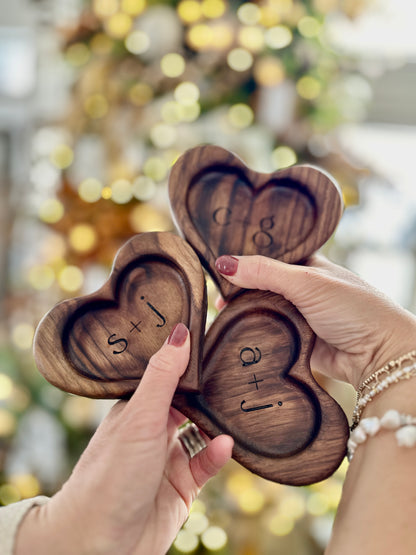 Mini Heart Catch-All Tray | Walnut/Cherry Wood | Handcrafted, Laser Etched Design | 4x8