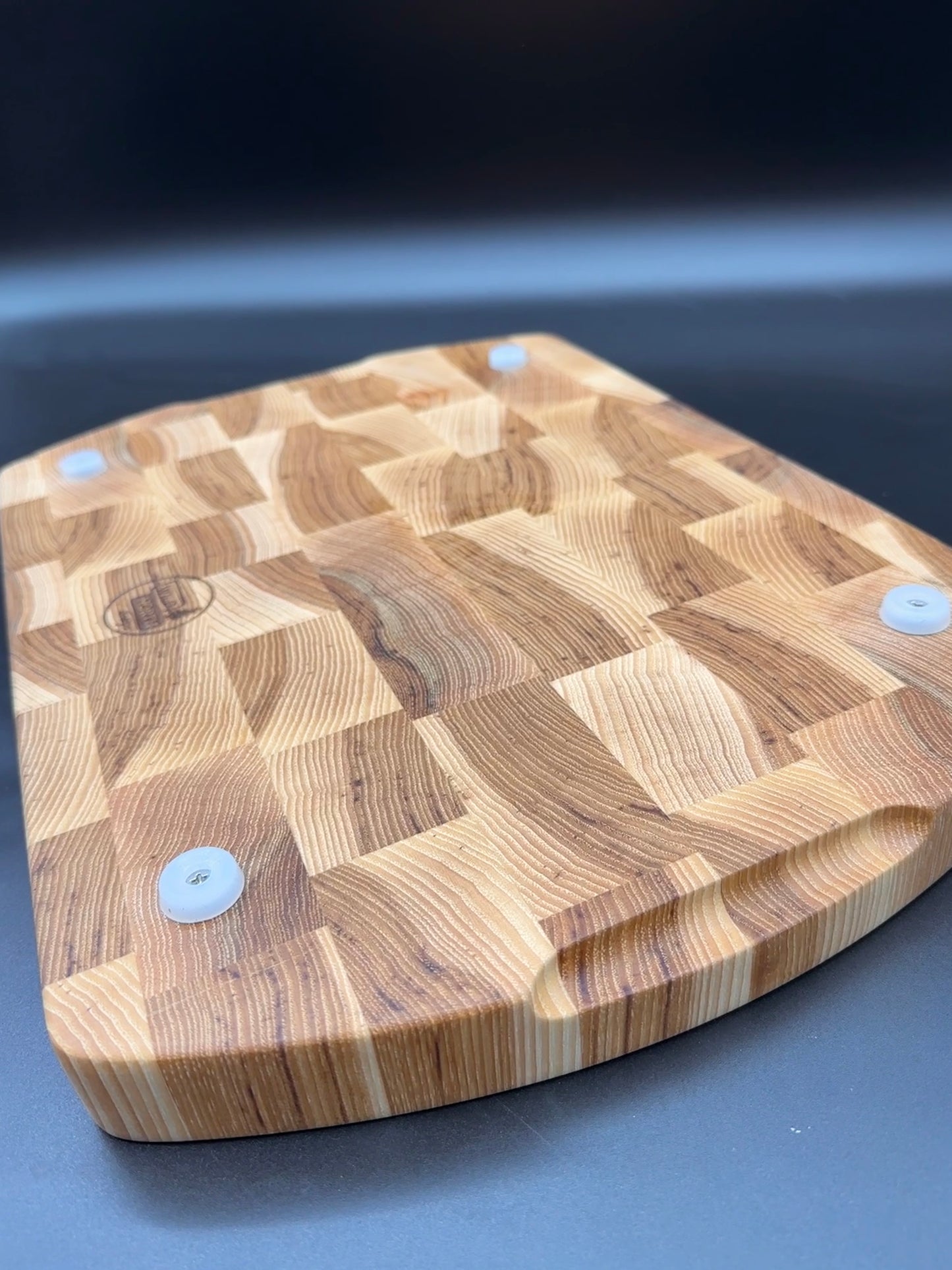 End Grain Hickory Cutting Board with Walnut Pig Inlay