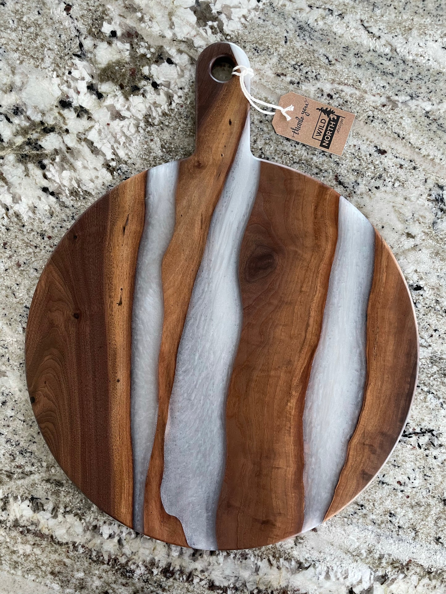 Custom 18” round walnut and resin board