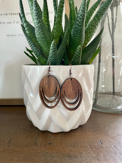 Oval cutout earrings