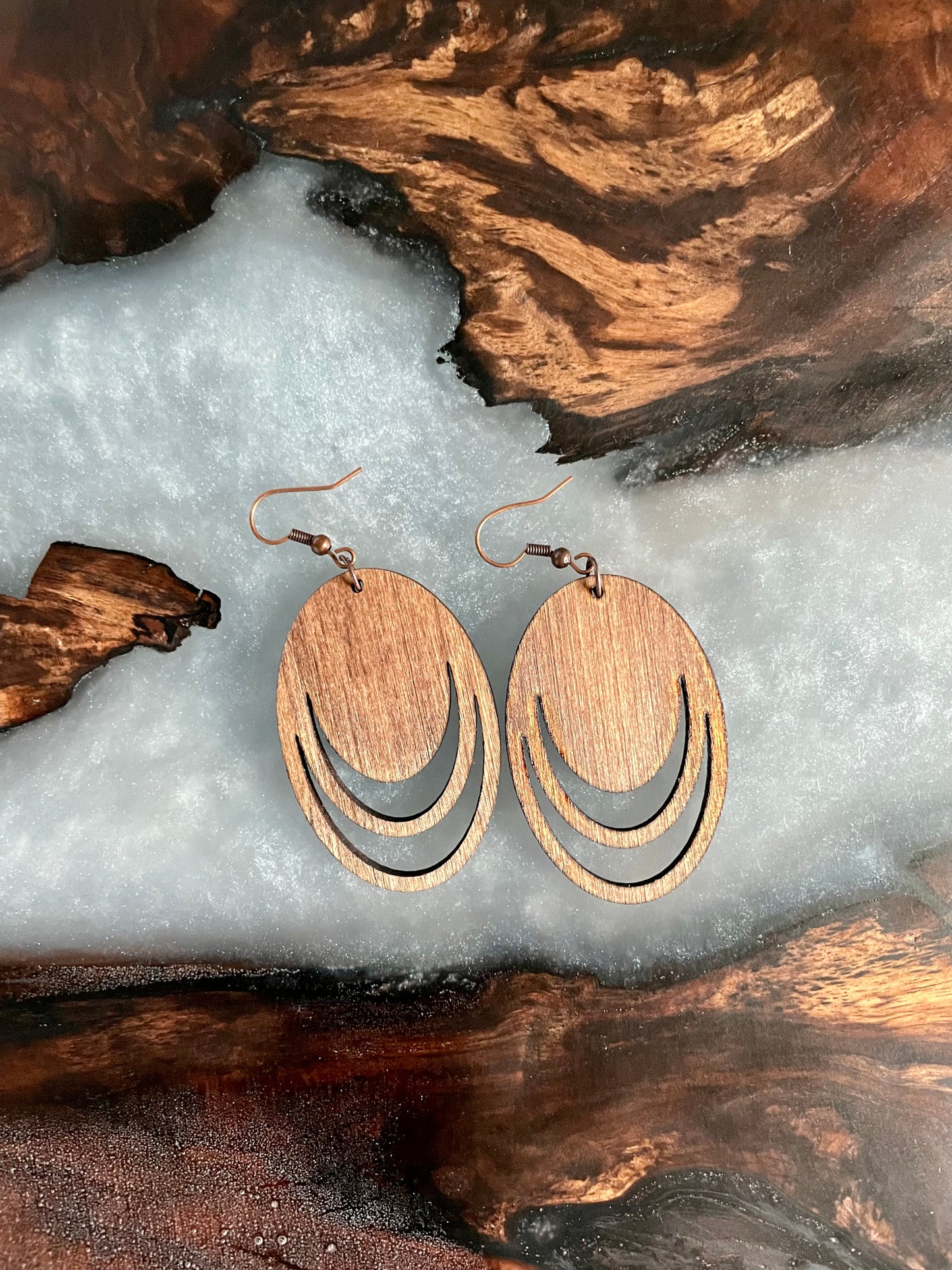 Oval cutout earrings